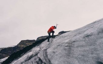 What Does a CEO of a Startup Do?