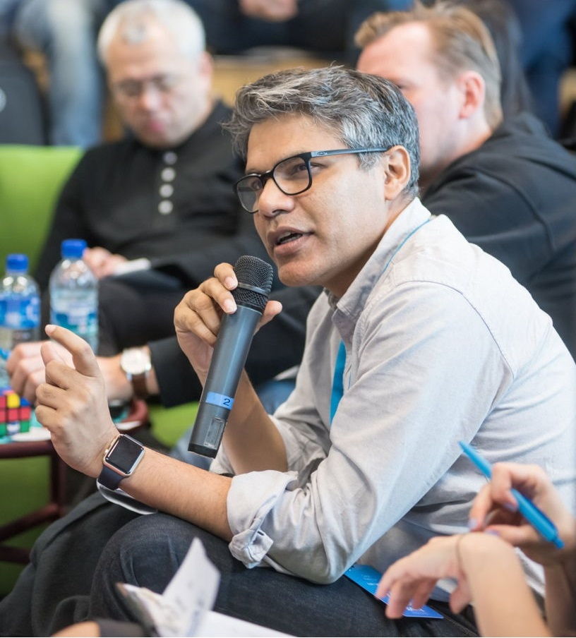 Sajid Rahman speaking at a telenor event