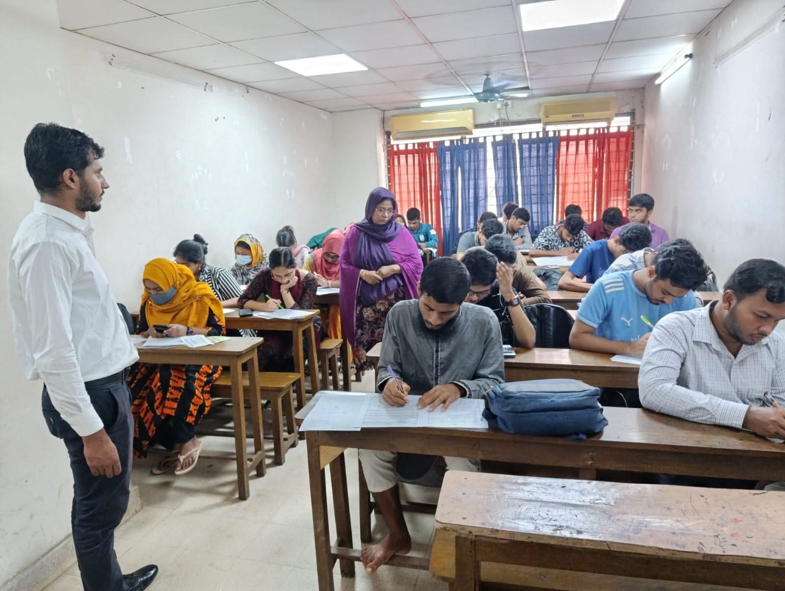 Sunrise Coaching Center Returns With Tech-Powered Ambitions and New Expansion Plans 3 Snapshot of classroom of Sunrise Coaching Center