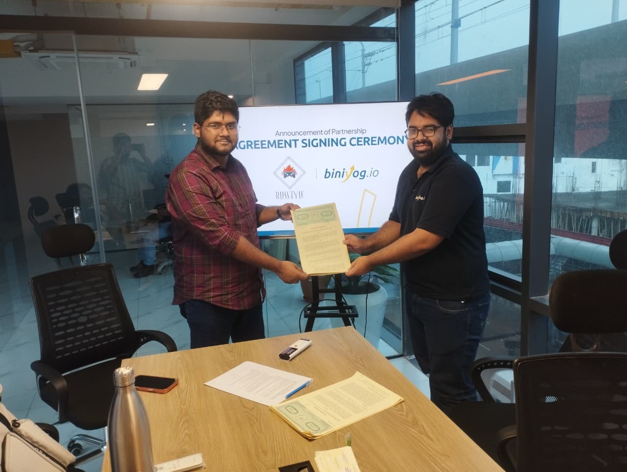 Big Businesses, Small Businesses: How biniyog.io Serves Businesses on Both Ends of the Market 6 A snapshot of an agreement signing at biniyog office