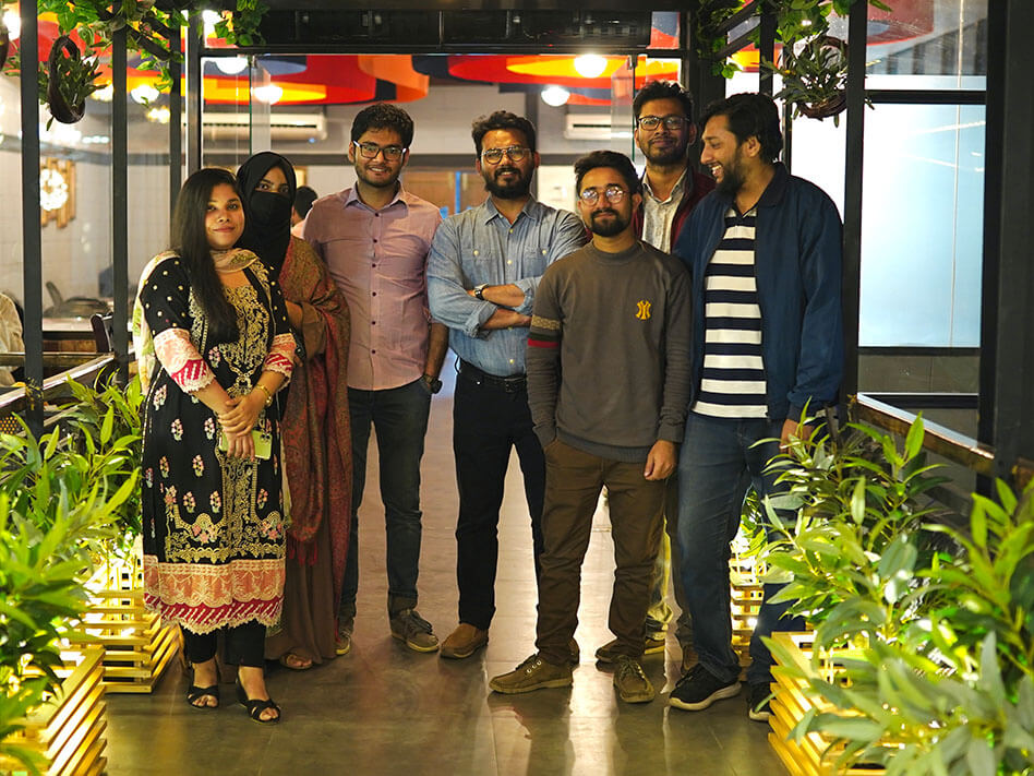 Vector Plinth Team 